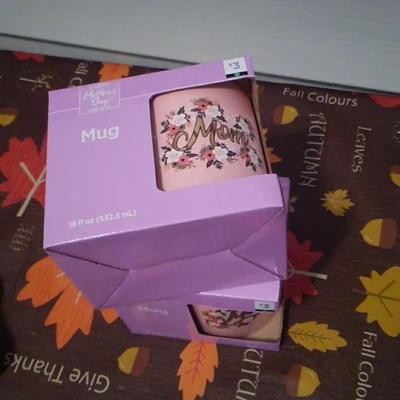 Sold Mother's Day Mom Coffee Mugs & decor-all one price - Picture 7 of 8